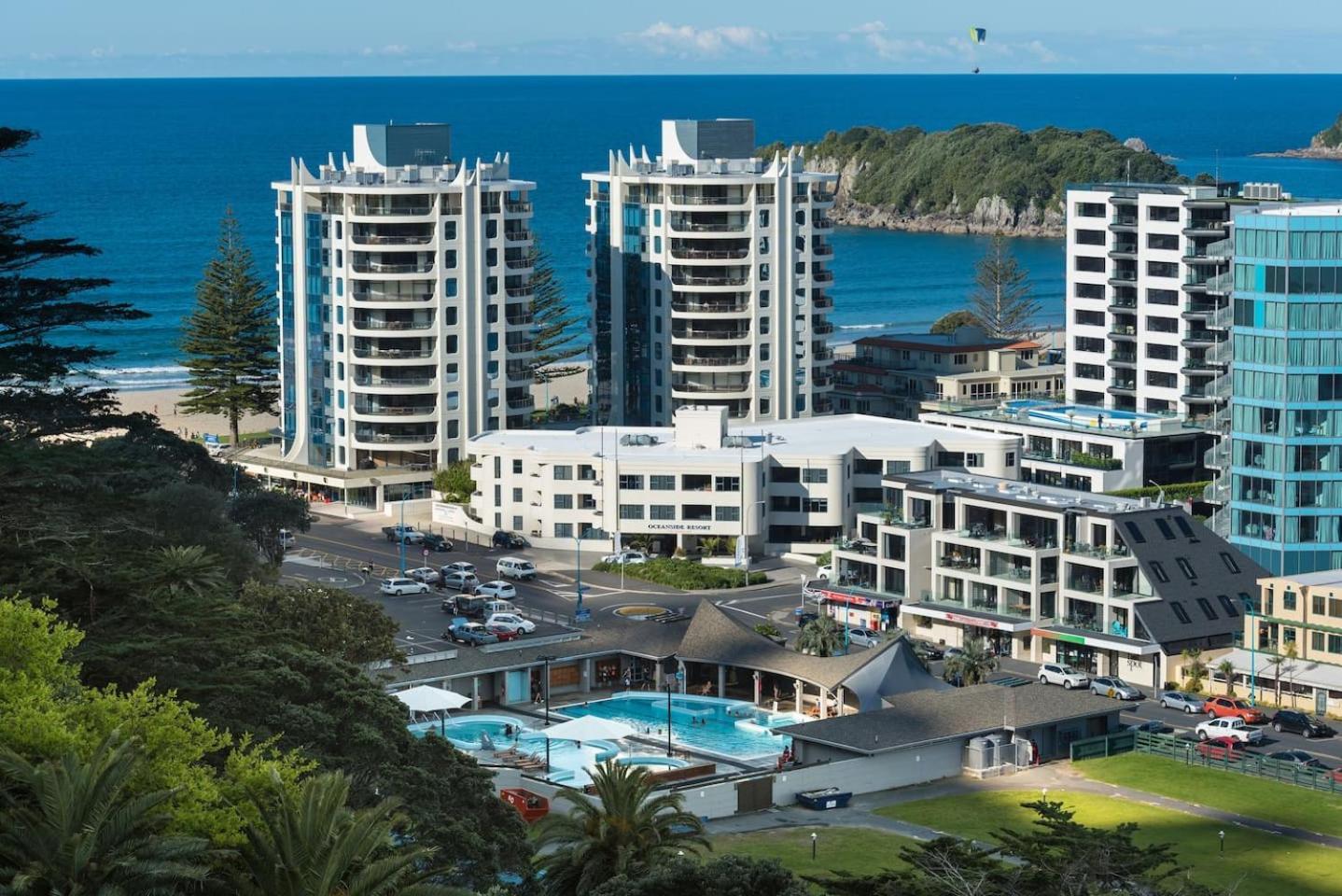 מאונט מאונגאנוי Oceanside Bliss - Absolute Beachfront - Uninterrupted Ocean Views With Pool מראה חיצוני תמונה