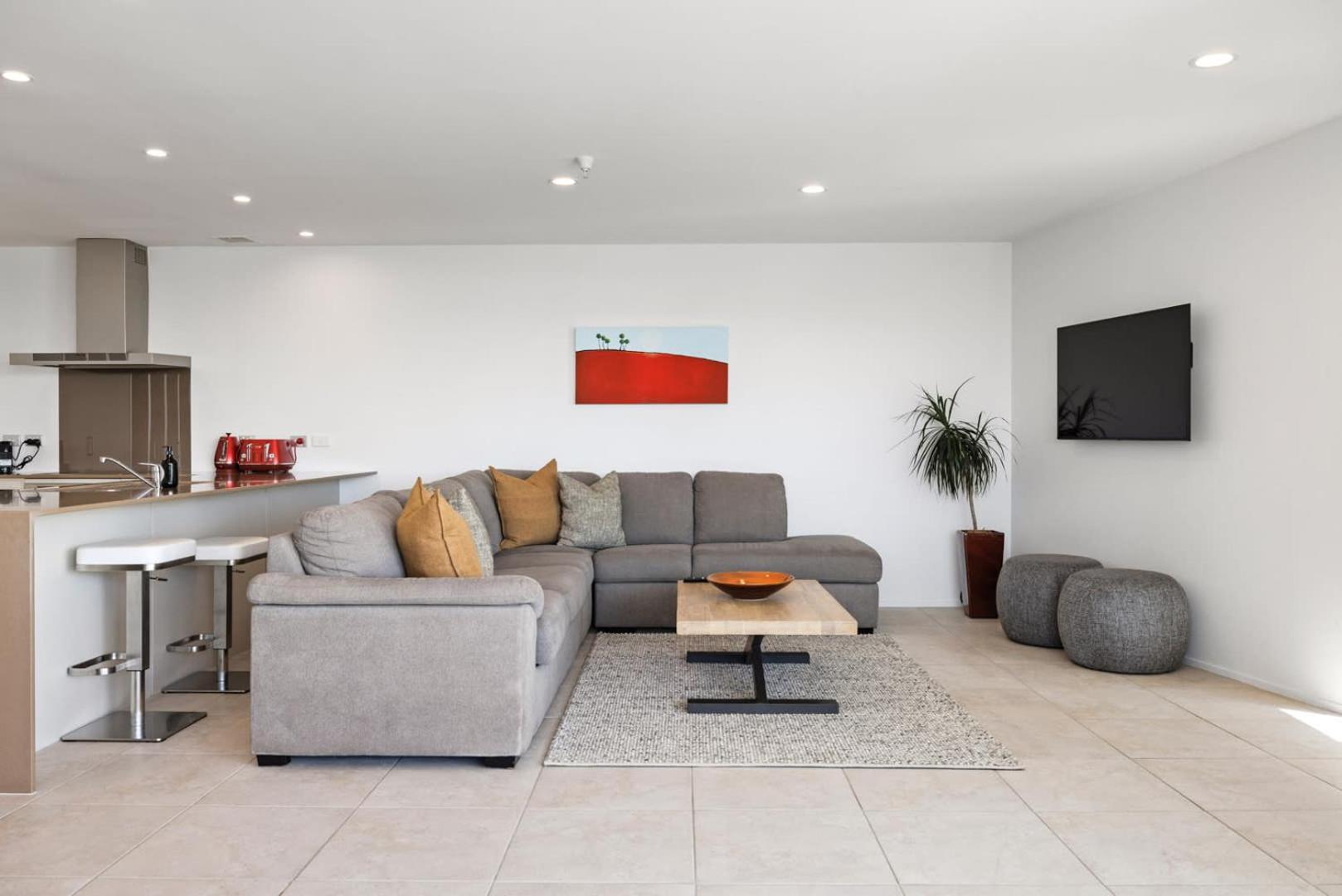 מאונט מאונגאנוי Oceanside Bliss - Absolute Beachfront - Uninterrupted Ocean Views With Pool מראה חיצוני תמונה