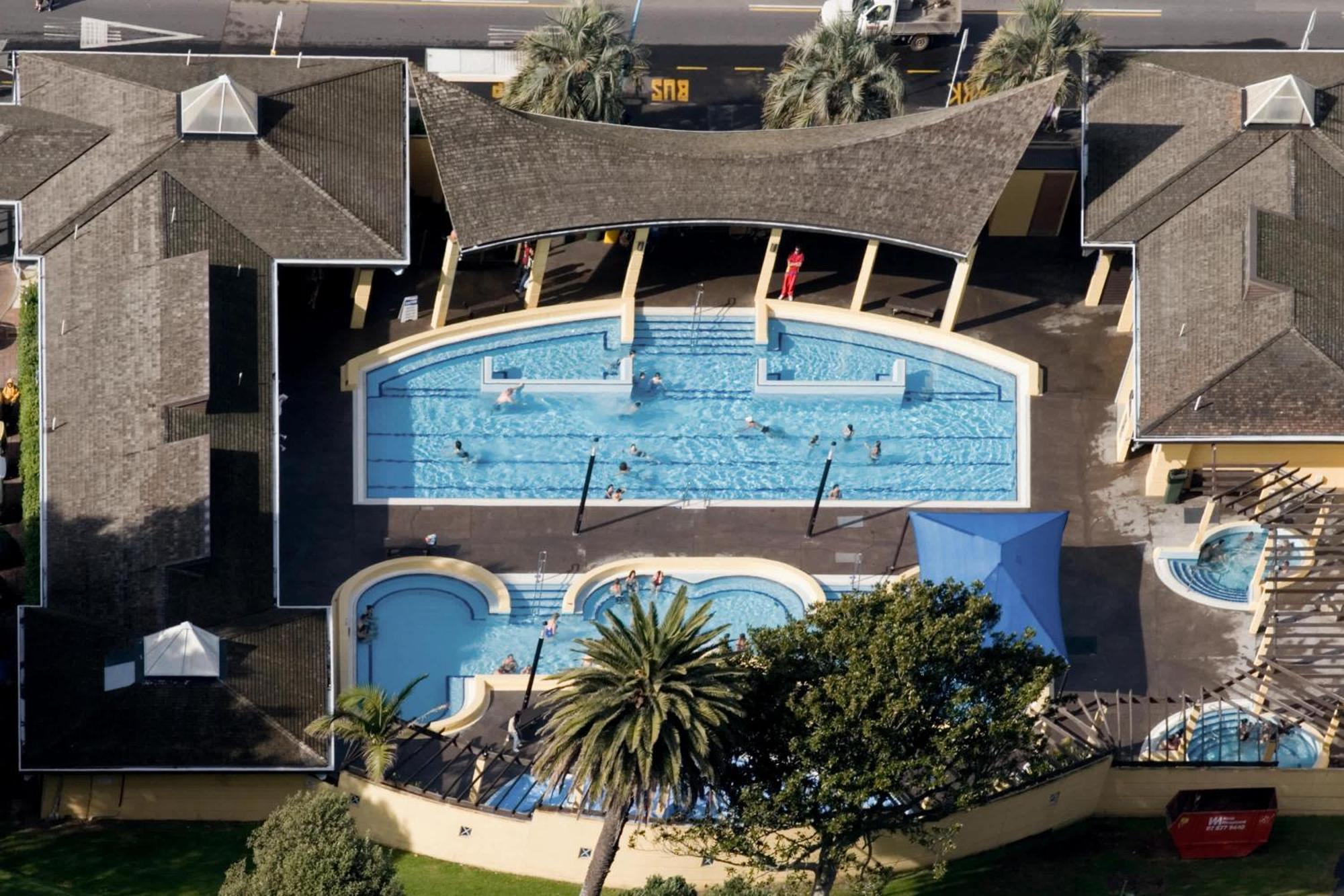 מאונט מאונגאנוי Oceanside Bliss - Absolute Beachfront - Uninterrupted Ocean Views With Pool מראה חיצוני תמונה